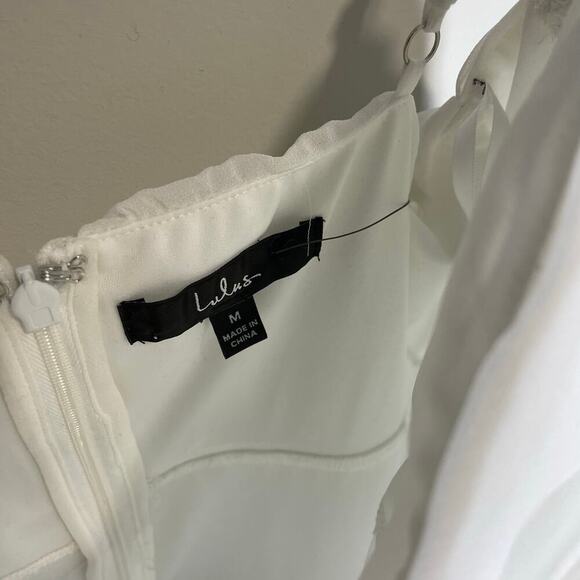 Lulu’s White Ruffles Dress NWT - Picture 8 of 12